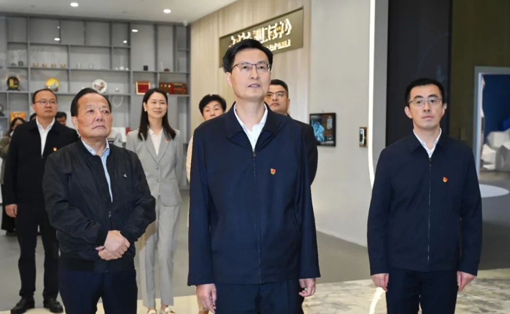 首页| 尊龙集团中国官方网站