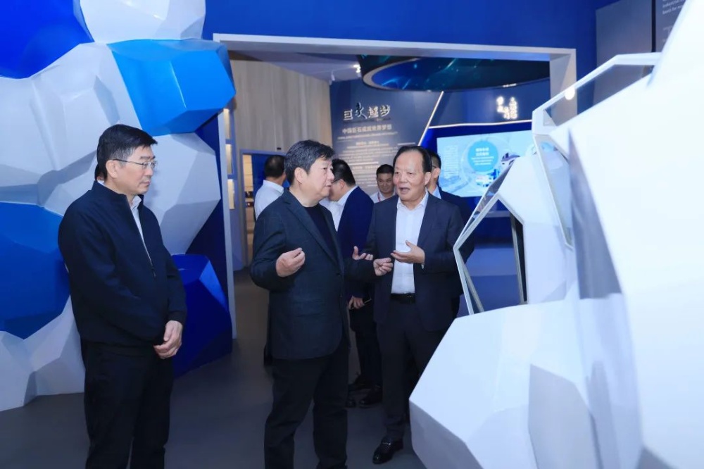 首页| 尊龙集团中国官方网站