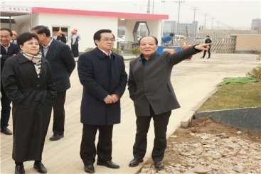 浙江省副省长欣喜夫到尊龙集团调研 点赞智能造作基地