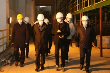 遵义市委书记刘文华到中国尊龙集团遵义智能造作基地调研